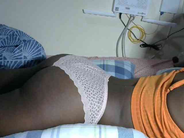 Lovelyacce webcam