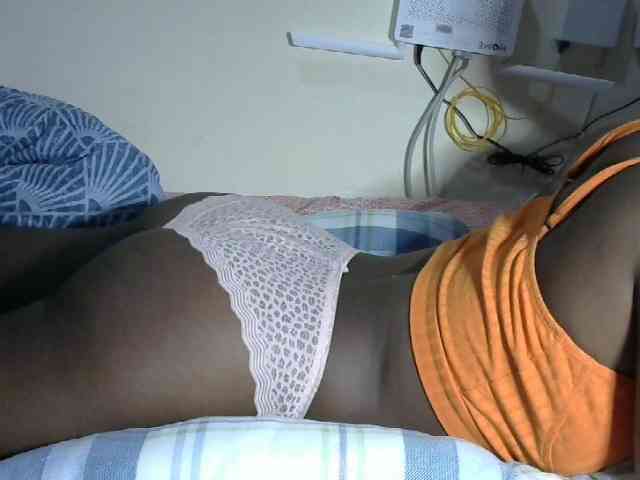 Lovelyacce webcam