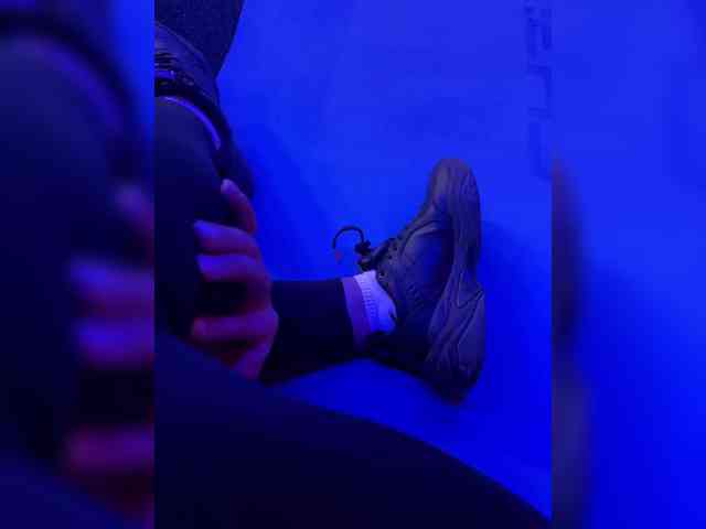 MissKriss1 MissKriss1