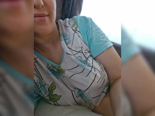 NiKa-ON's BongaCams show and profile