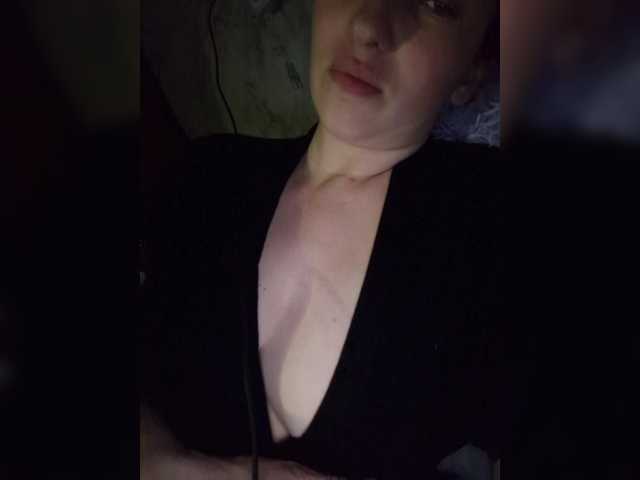NiKa-ON's BongaCams show and profile