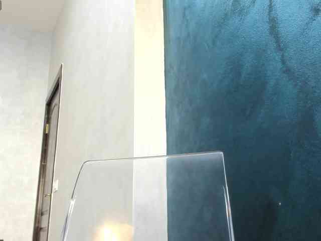 Ishalyn webcam