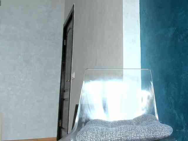 Ishalyn webcam