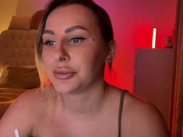LexyRose's BongaCams show and profile