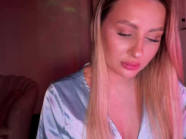 LexyRose's BongaCams show and profile