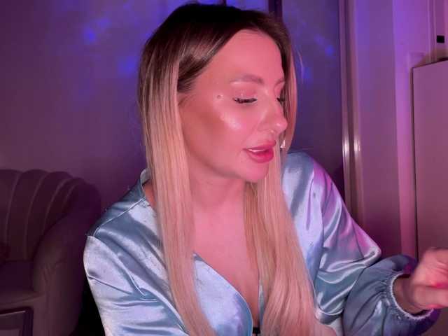 LexyRose's BongaCams show and profile