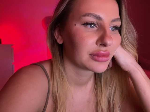 LexyRose's BongaCams show and profile