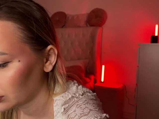 LexyRose's BongaCams show and profile