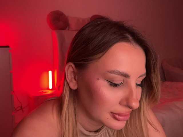 LexyRose's BongaCams show and profile