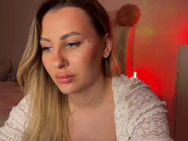 LexyRose's BongaCams show and profile