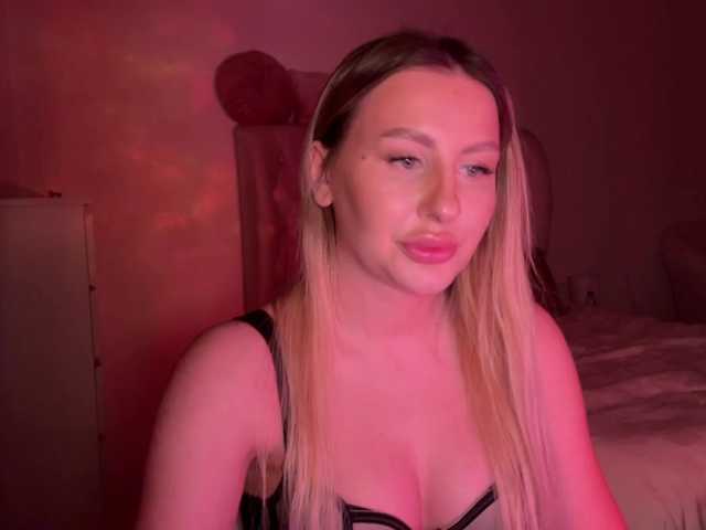 LexyRose's BongaCams show and profile