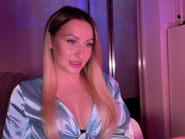 LexyRose's BongaCams show and profile