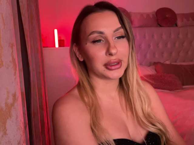 LexyRose's BongaCams show and profile