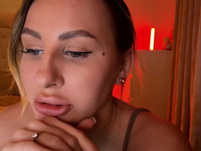 LexyRose's BongaCams show and profile