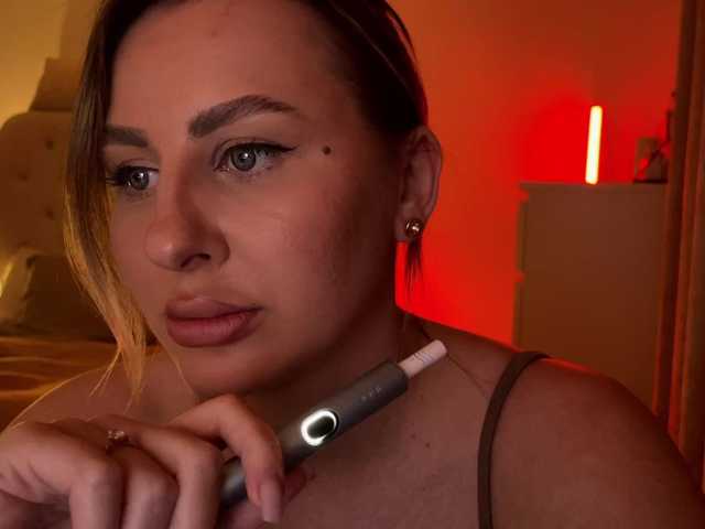 LexyRose's BongaCams show and profile