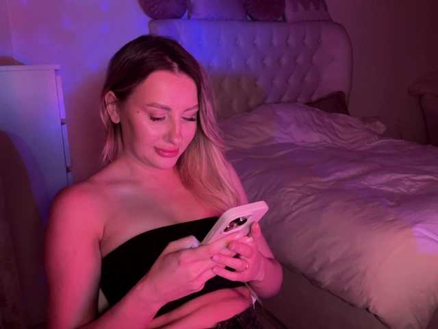 LexyRose live cam profile