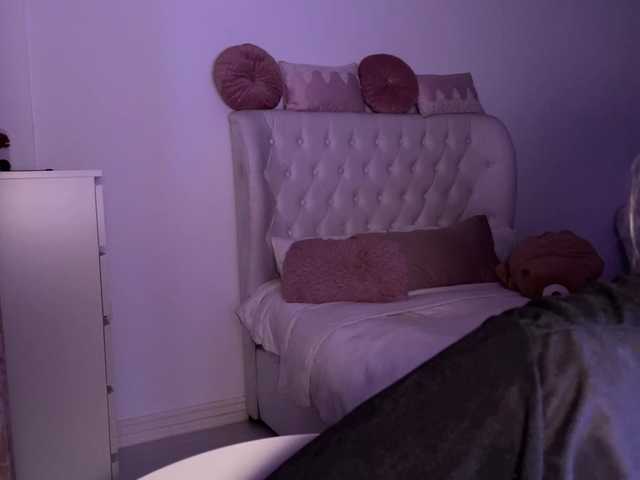 LexyRose's BongaCams show and profile