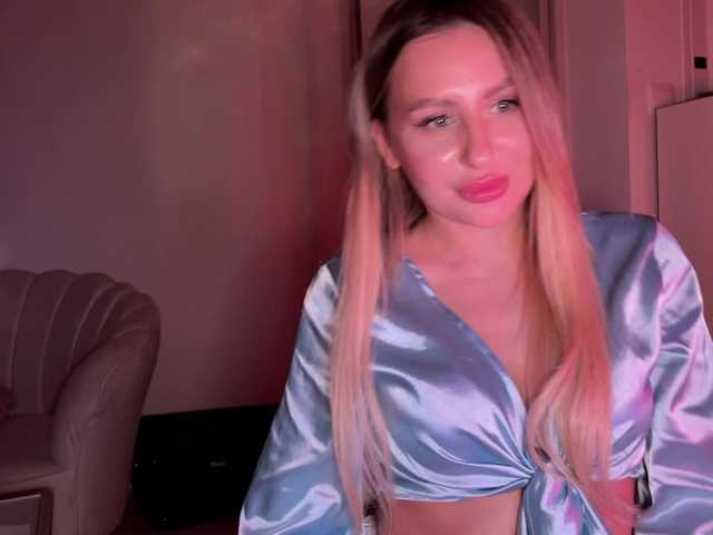LexyRose's BongaCams show and profile