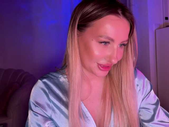 LexyRose's BongaCams show and profile