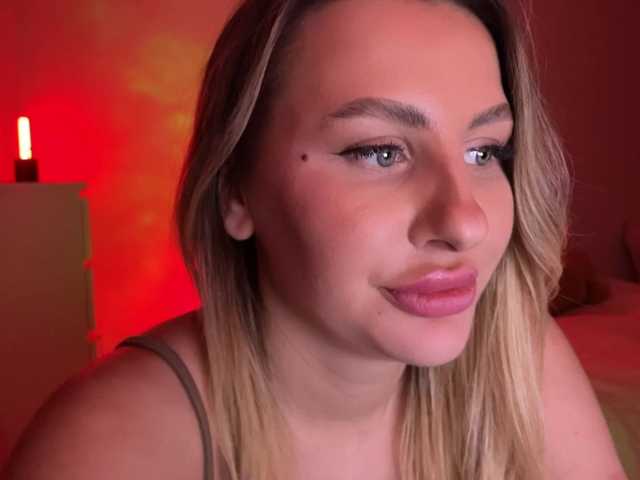 LexyRose's BongaCams show and profile