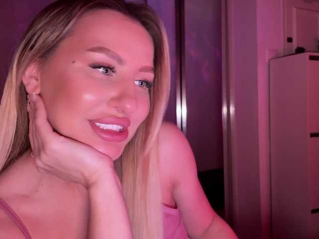 LexyRose's BongaCams show and profile