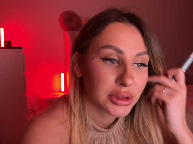 LexyRose's BongaCams show and profile