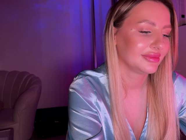 LexyRose's BongaCams show and profile