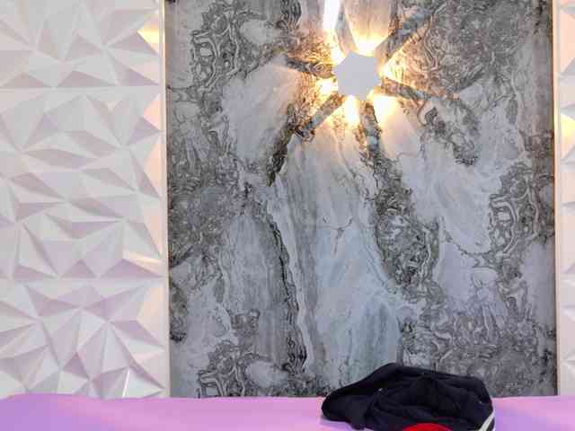 Lily-Rouse Live Webcam on BongaCams