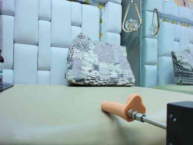 Lily-Rouse webcam