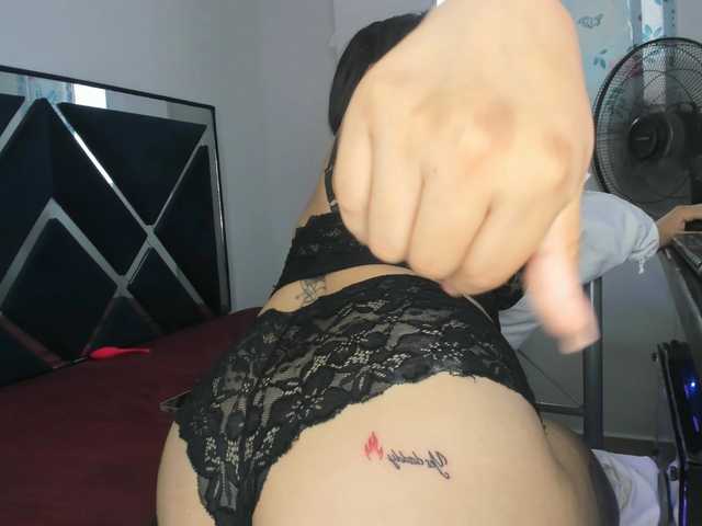 JennyCherryy webcam bongacams model stream image