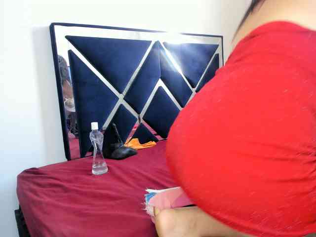 JennyCherryy webcam