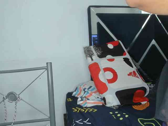 JennyCherryy JennyCherryy