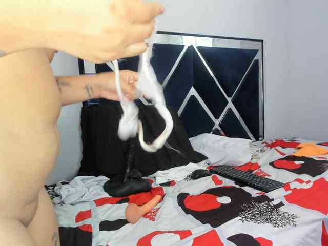 JennyCherryy webcam