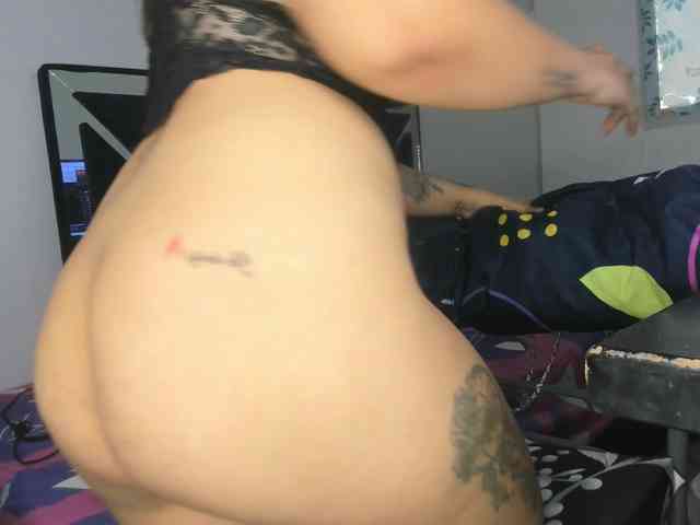 JennyCherryy JennyCherryy