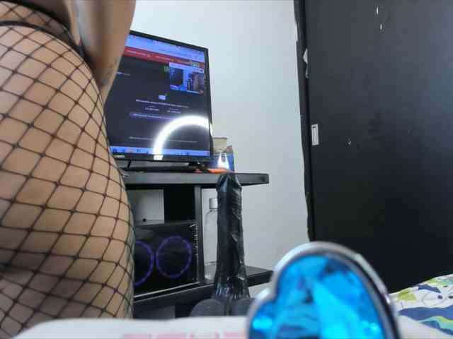 JennyCherryy webcam