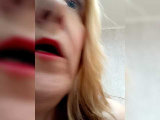 RachelFame's BongaCams show and profile