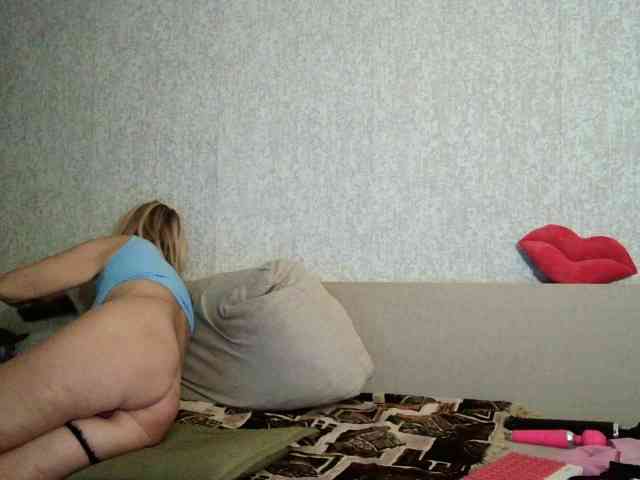 RachelFame webcam