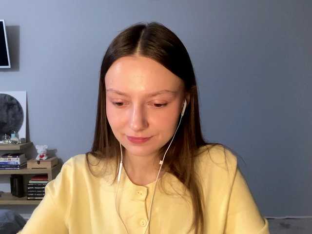 KittieRusu live cam
