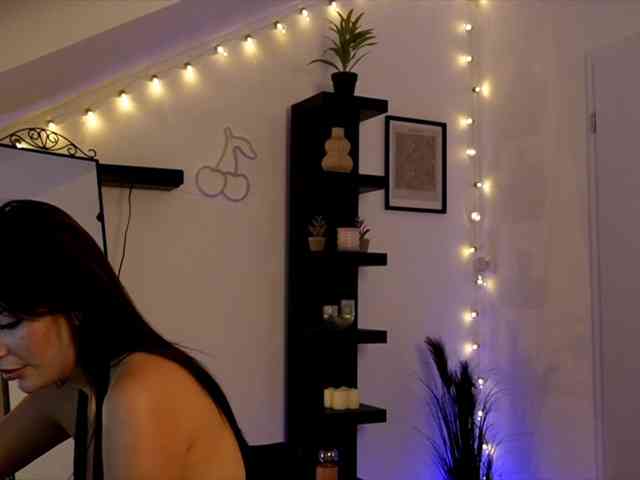 SophieFleurr webcam