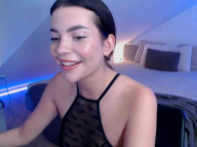 SophieFleurr webcam