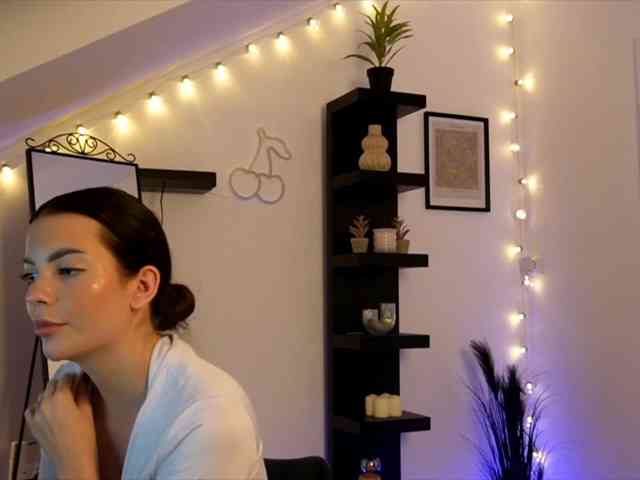 SophieFleurr webcam