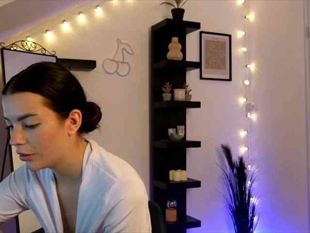 SophieFleurr webcam
