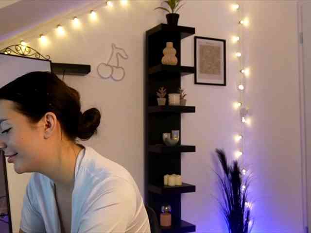 SophieFleurr webcam