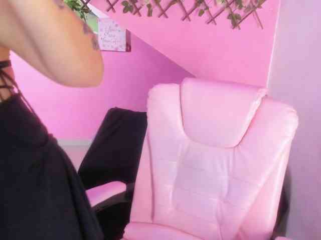 mabelsweet303av webcam