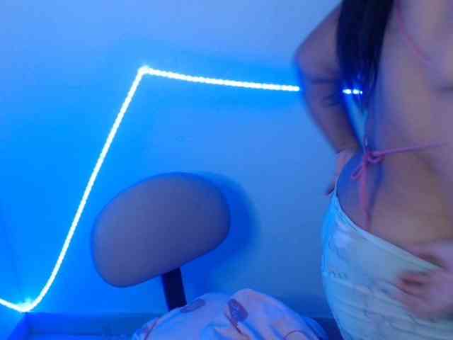 nikky1 webcam