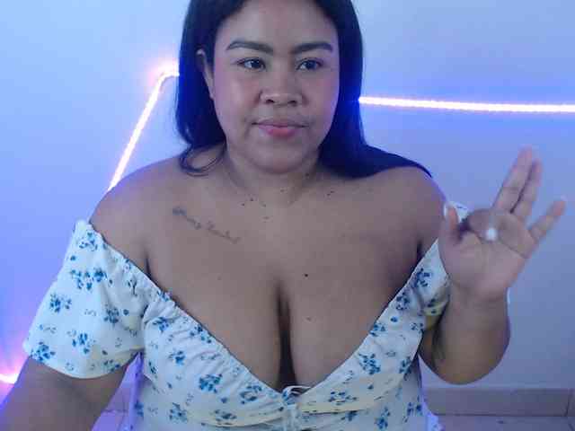 nikky1 webcam