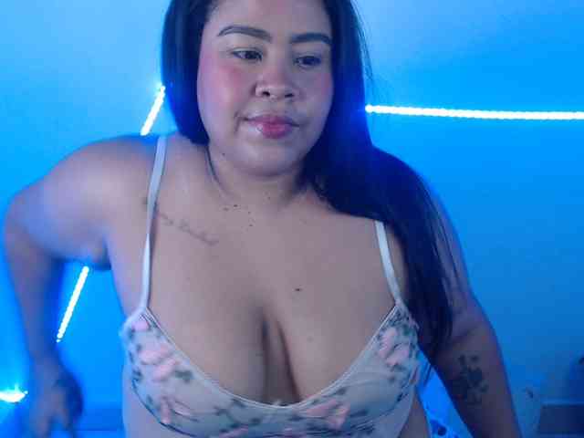 nikky1 webcam