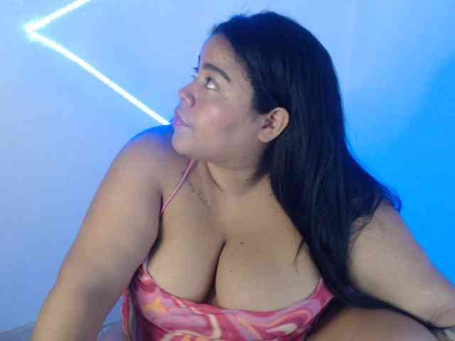 nikky1 webcam