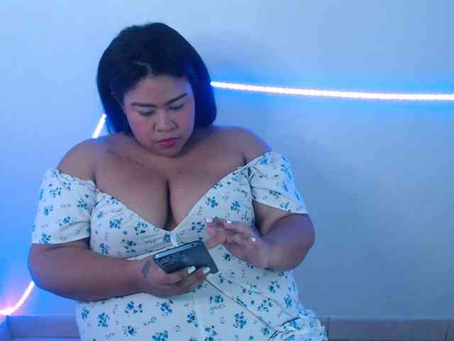 nikky1 webcam
