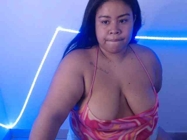nikky1 webcam